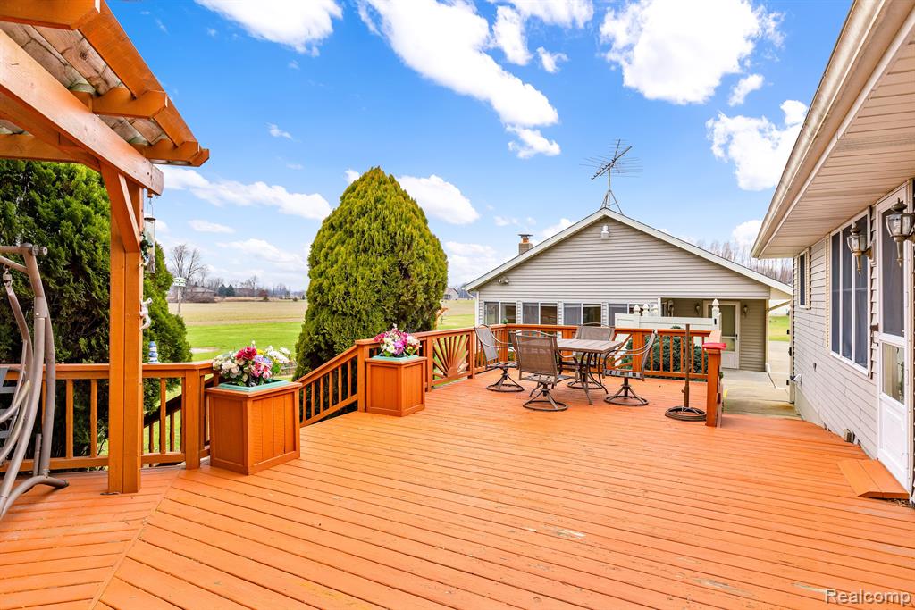 1411 Fox Road, Wales, MI — Photo 37
