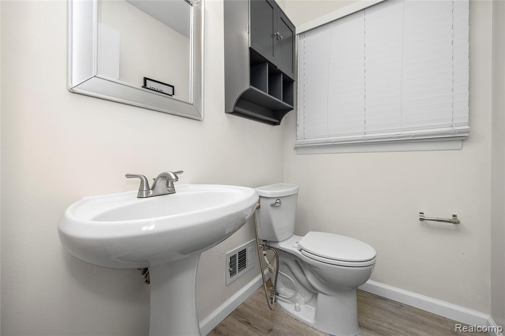 5738 Pebbleshire Road, Bloomfield Hills, MI 48301 — Photo 26