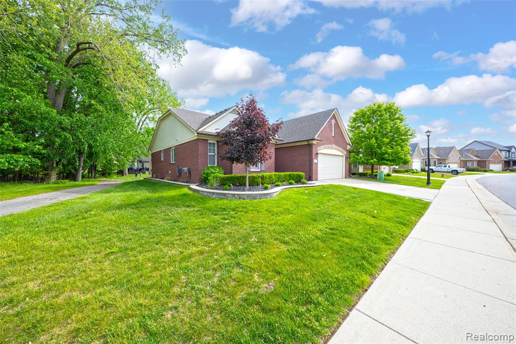 30278 Bradmore Road, Warren, MI 48092 — Photo 5