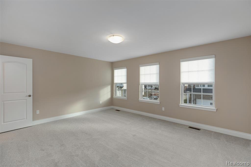 811 Balmoral Ln, Troy, MI 48085 — Photo 22