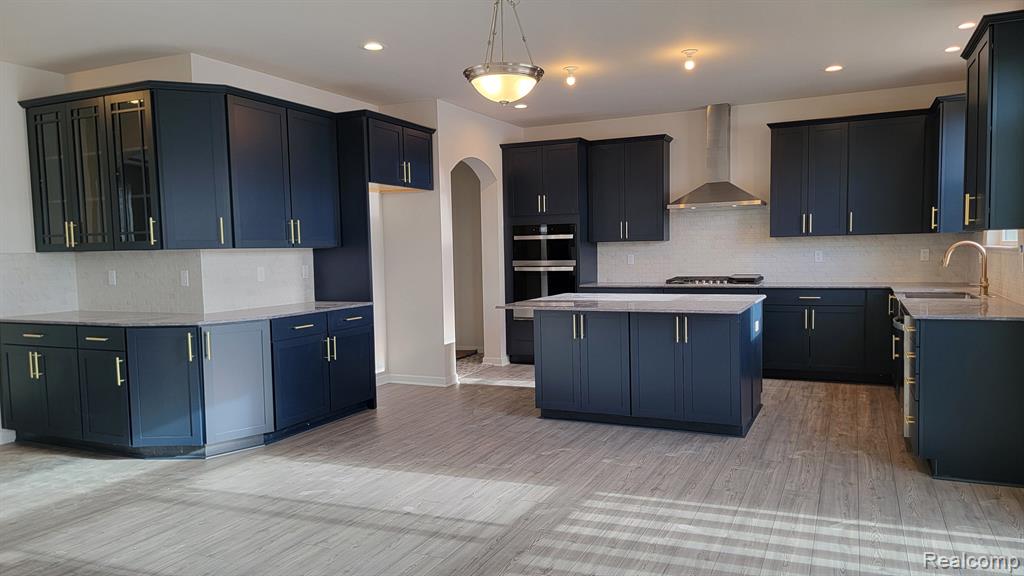 58323 INTERNATIONAL Drive, South Lyon, MI 48178 — Photo 12