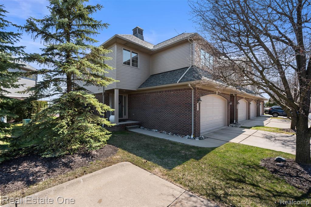 47630 Lorie Lane, New Baltimore, MI 48047 — Photo 35