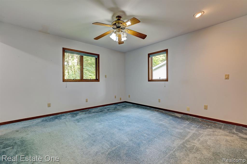 2225 LYNN Road, Sanford, MI 48657 — Photo 50