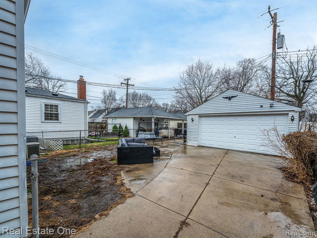 2209 Thomas Street, Lincoln Park, MI 48146 — Photo 21