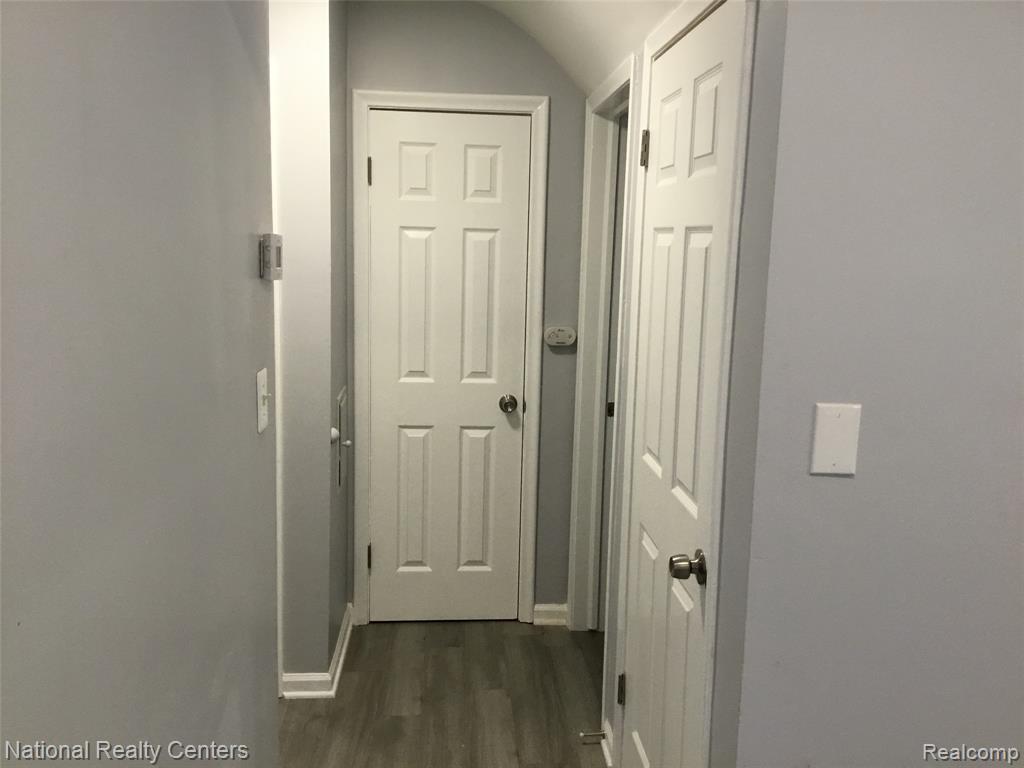 506 Fairwood Street, Inkster, MI 48141 — Photo 8