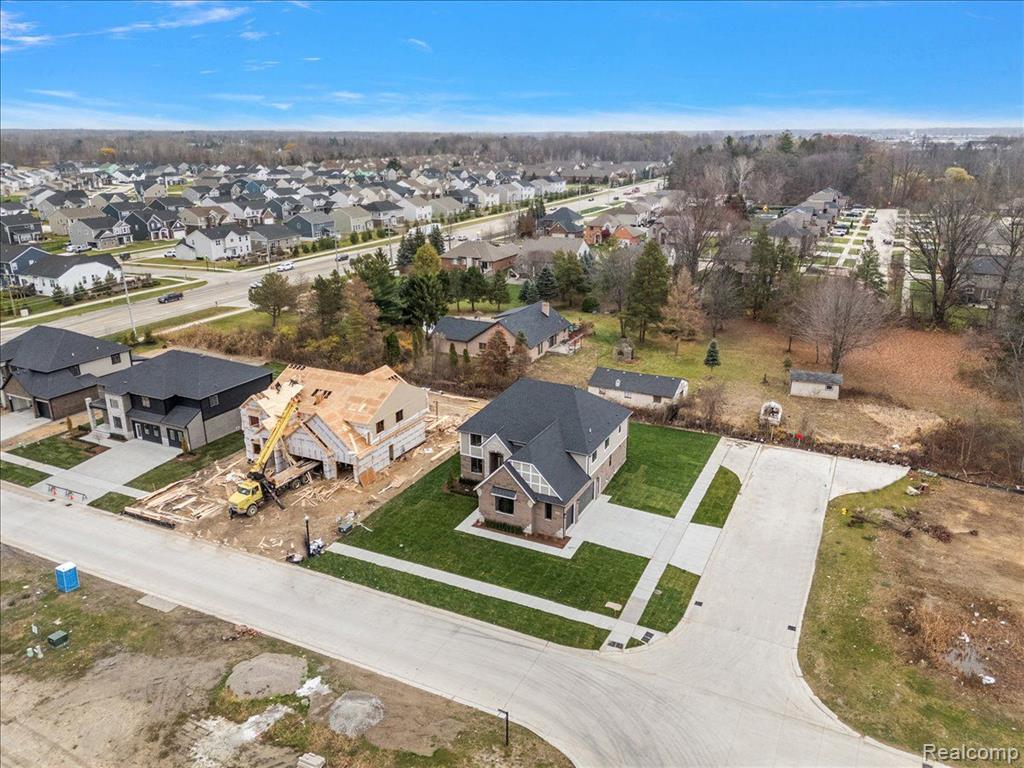 50896 MISTWOOD Drive, Macomb, MI 48042 — Photo 12