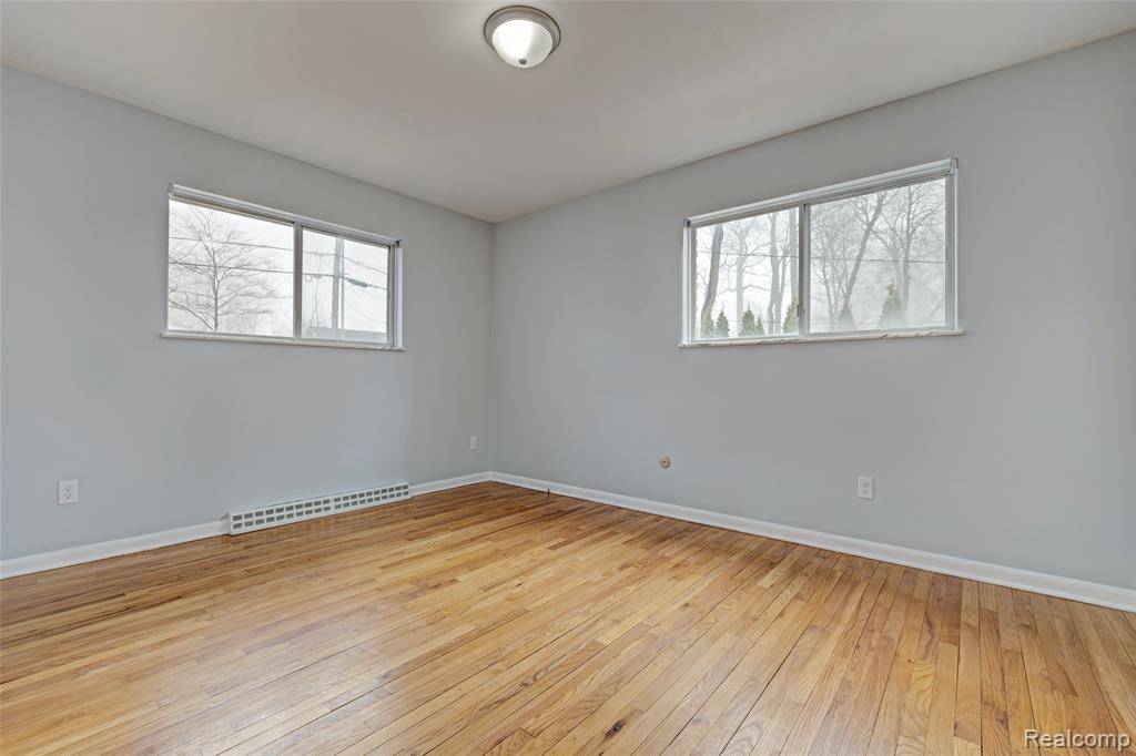 5936 Warbler Drive, Clarkston, MI — Photo 27