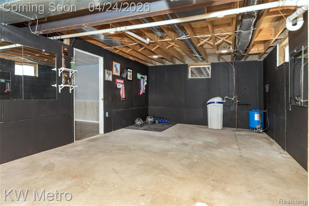 1025 Crystal Wood Drive, Davison, MI 48423 — Photo 31