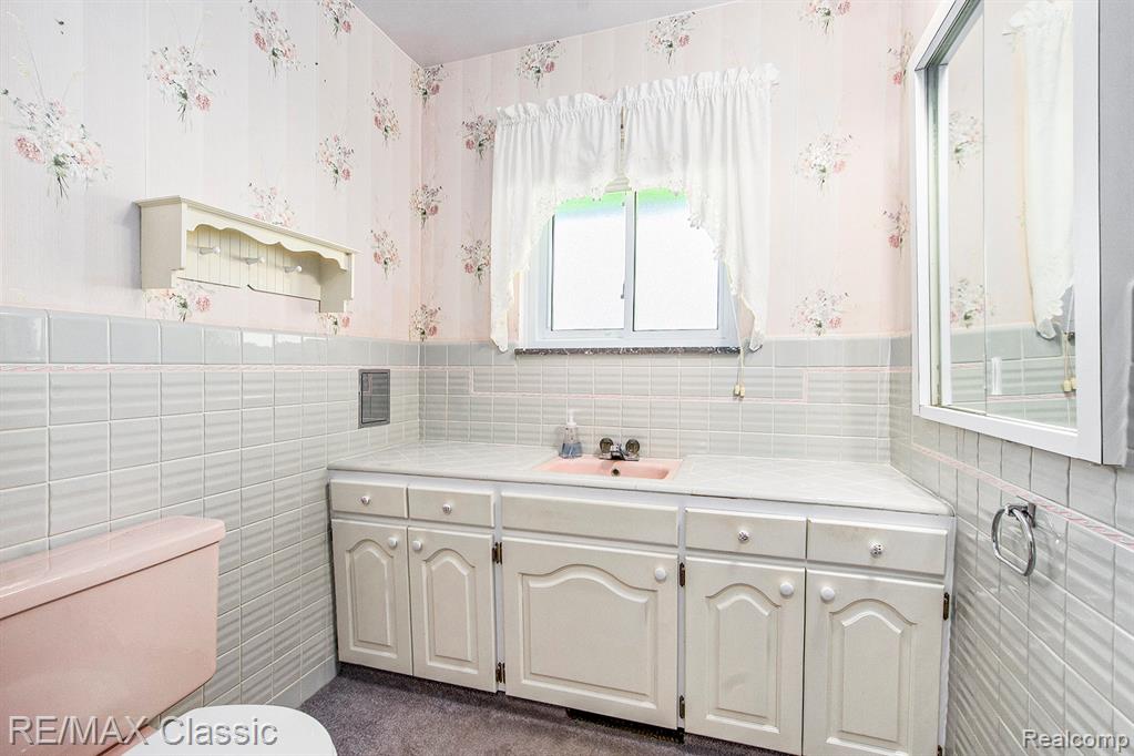 9304 Morrison Avenue, Plymouth, MI 48170 — Photo 18