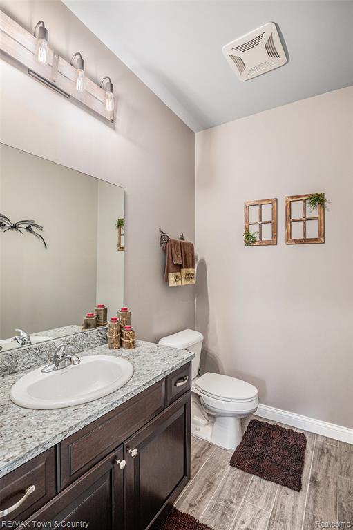 1535 Woodlake Lane, Grand Blanc, MI 48439 — Photo 12