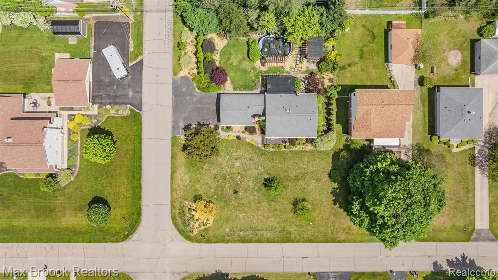 9110 Corinne Street, Plymouth, MI 48170 — Photo 2