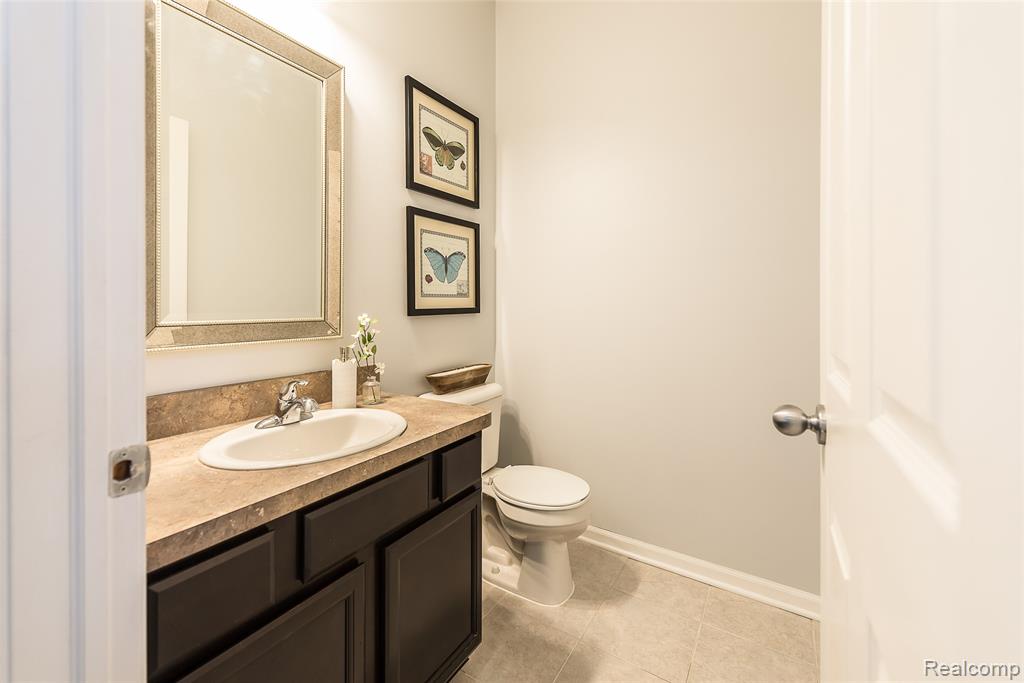 1012 Paddock Lane, South Lyon, MI 48178 — Photo 3