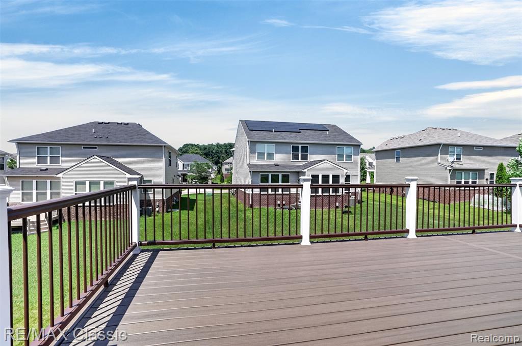 29949 Macintosh Lane, New Hudson, MI 48165 — Photo 32