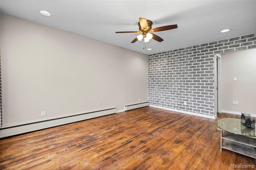 28980 Dawson Street, Garden City, MI — Photo 3