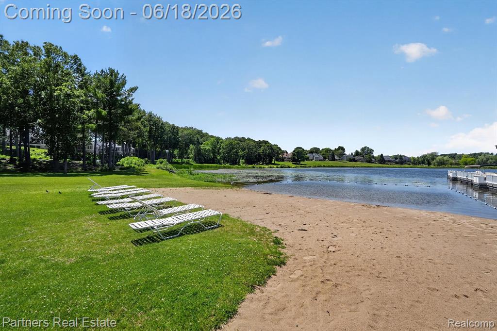 4632 Villa France Drive N, Brighton, MI 48116 — Photo 44