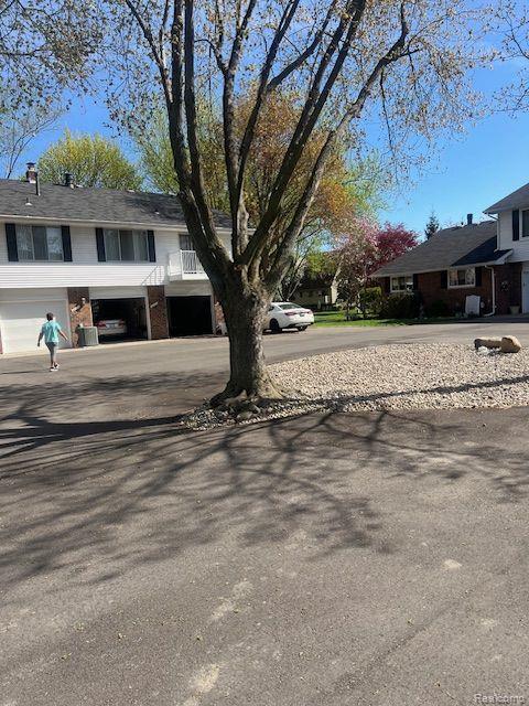 42288 Toddmark Lane, Clinton Twp, MI 48038 — Photo 2