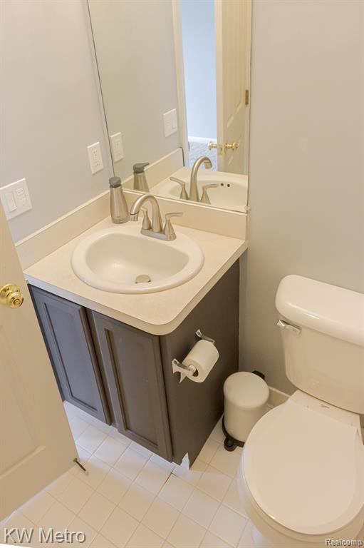 25493 Saint James, Southfield, MI 48075 — Photo 27
