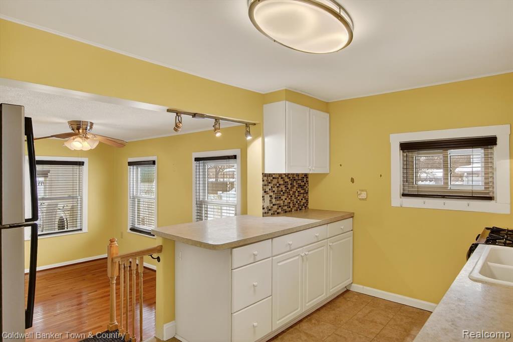 415 Putnam Street, Pinckney, MI 48169 — Photo 8
