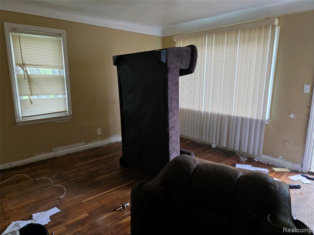6300 Penrod Street, Detroit, MI 48228 — Photo 3