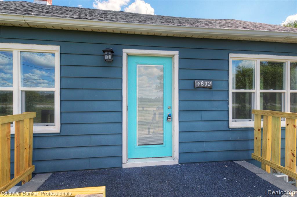 4632 N Michigan Road, Dimondale, MI 48821 — Photo 2