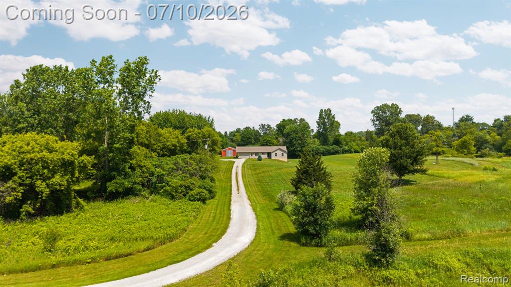 3144 N Nicholson Road, Fowlerville, MI 48836