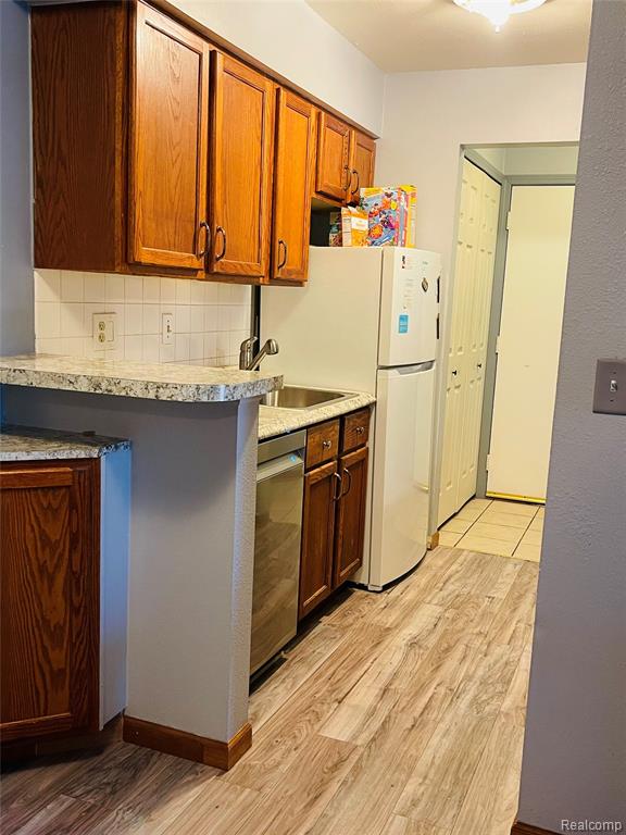 6131 Western Drive, 45, Saginaw, MI 48638 — Photo 14