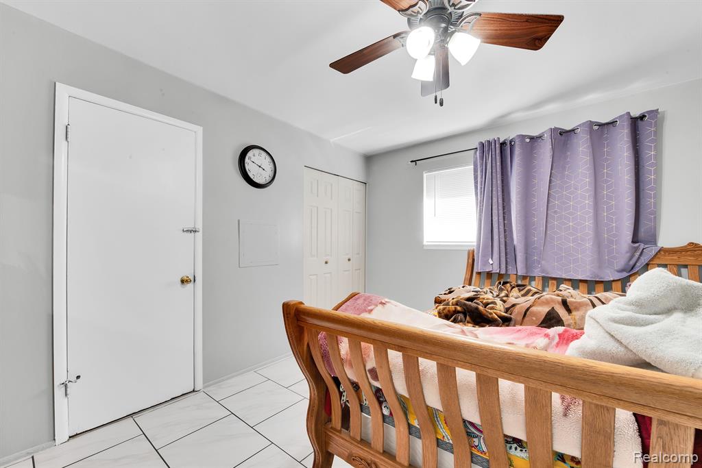 4610 BURSSENS Drive, Warren, MI 48092 — Photo 17