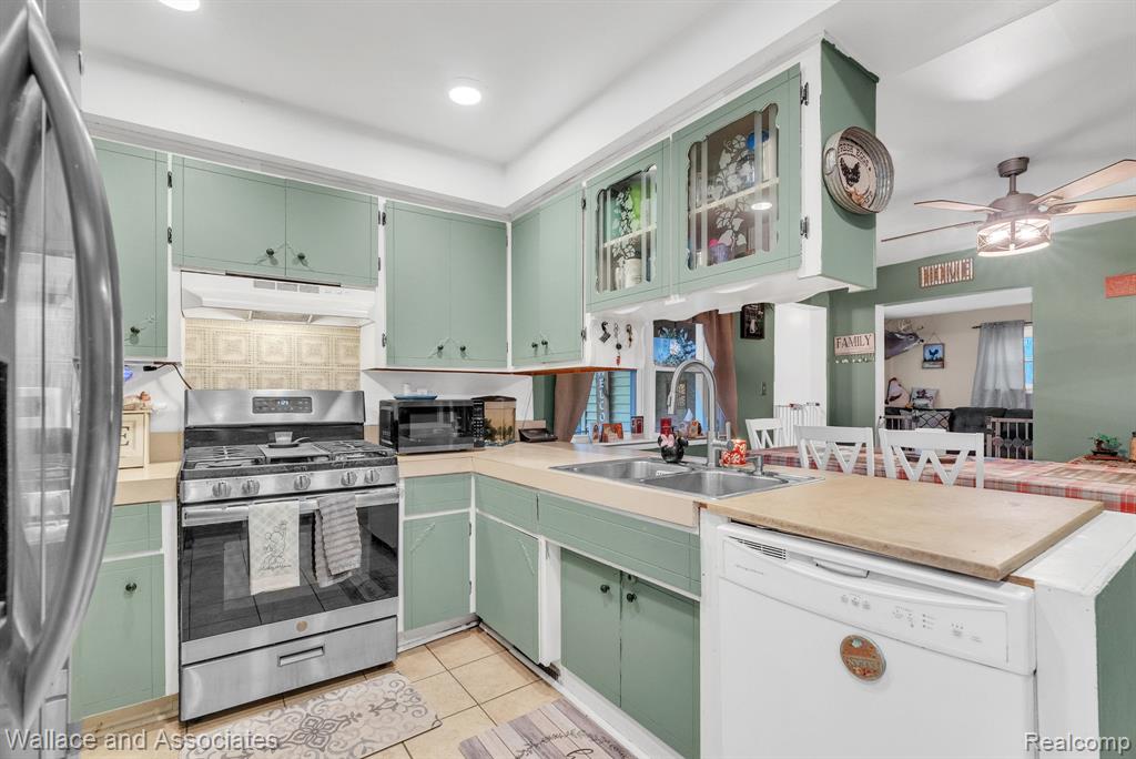 1023 W Burns Line Road, Melvin, MI 48454 — Photo 14