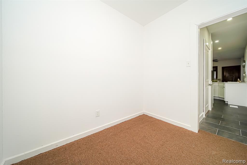 709 Ashland Street, Detroit, MI 48215 — Photo 32