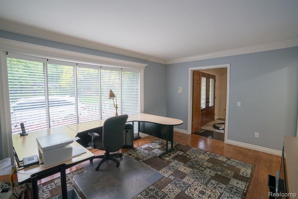 45778 FERMANAGH Drive, Northville, MI 48168 — Photo 18