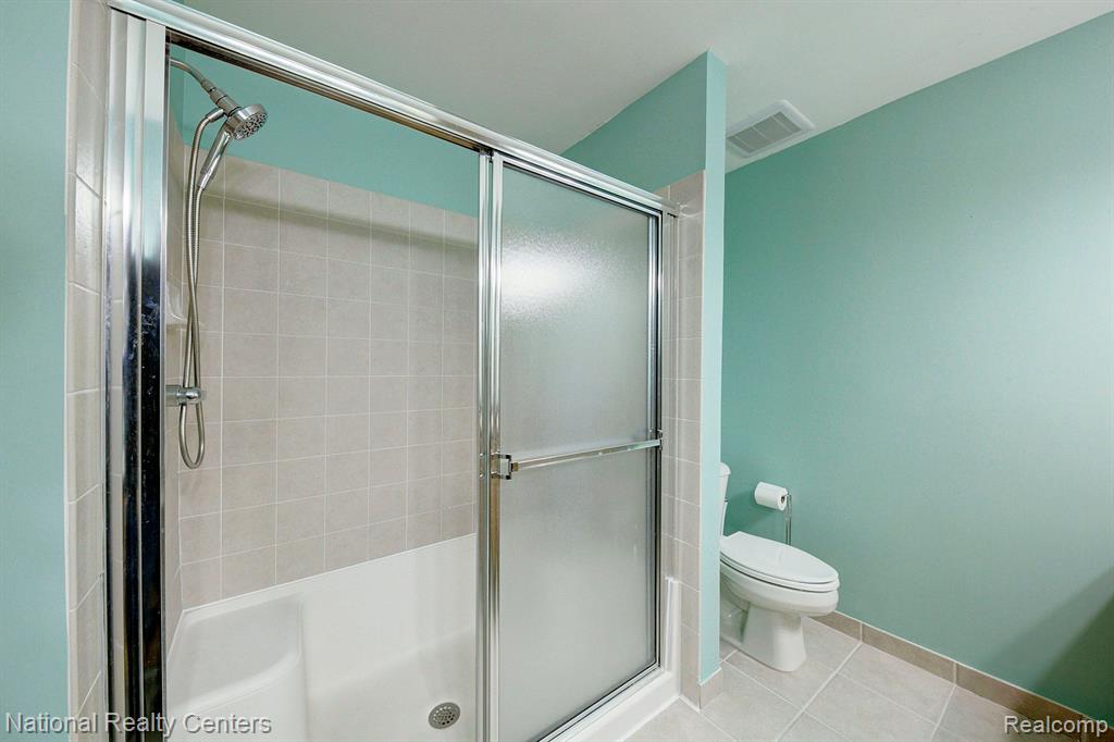 14104 ADRI Circle, Walled Lake, MI 48390 — Photo 16