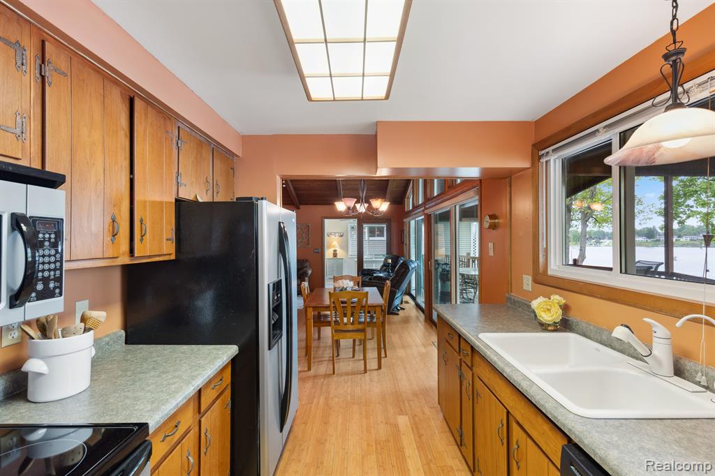 13953 GRANDPOINT Drive, Cement City, MI 49233 — Photo 33