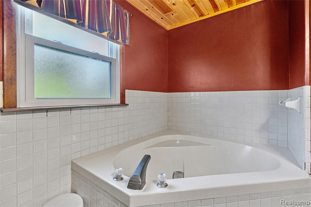 403 S Davison Street, Davison, MI 48423 — Photo 24