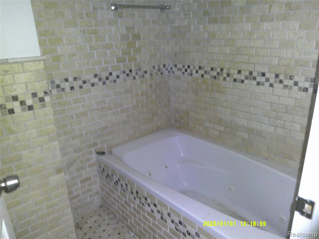 18666 Appoline Street, Detroit, MI 48235 — Photo 15