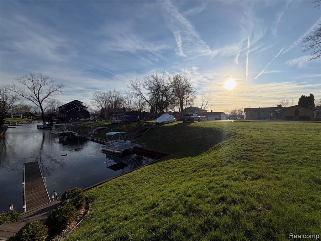 13328 Wendell Drive, Fenton, MI 48430 — Photo 3