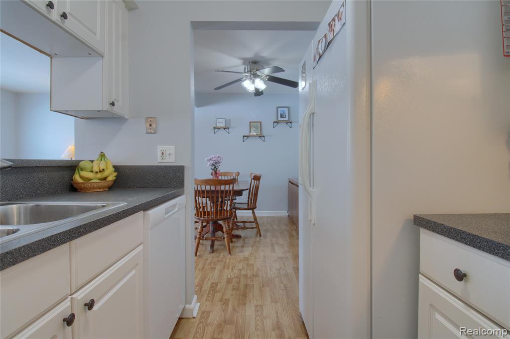 44503 N Umberland Circle, Canton, MI 48187 — Photo 14