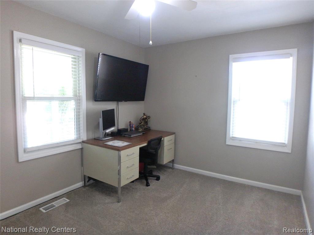 88 N Baldwin Road, Oxford, MI 48371 — Photo 10