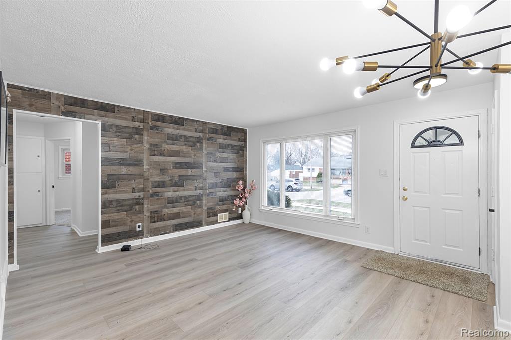 358 Greenwood Street, Inkster, MI 48141 — Photo 13