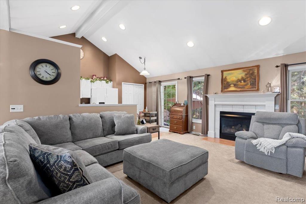 100 JAMESTOWN Drive, Metamora, MI 48455 — Photo 7