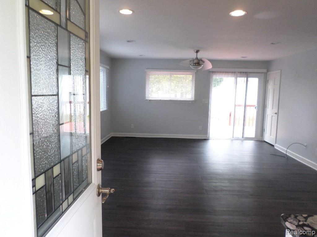 50763 Lenox Street, New Baltimore, MI 48047 — Photo 13