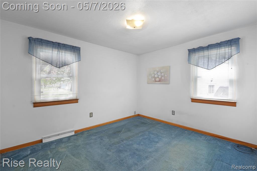 526 Dodson Court, Bay City, MI 48708 — Photo 12