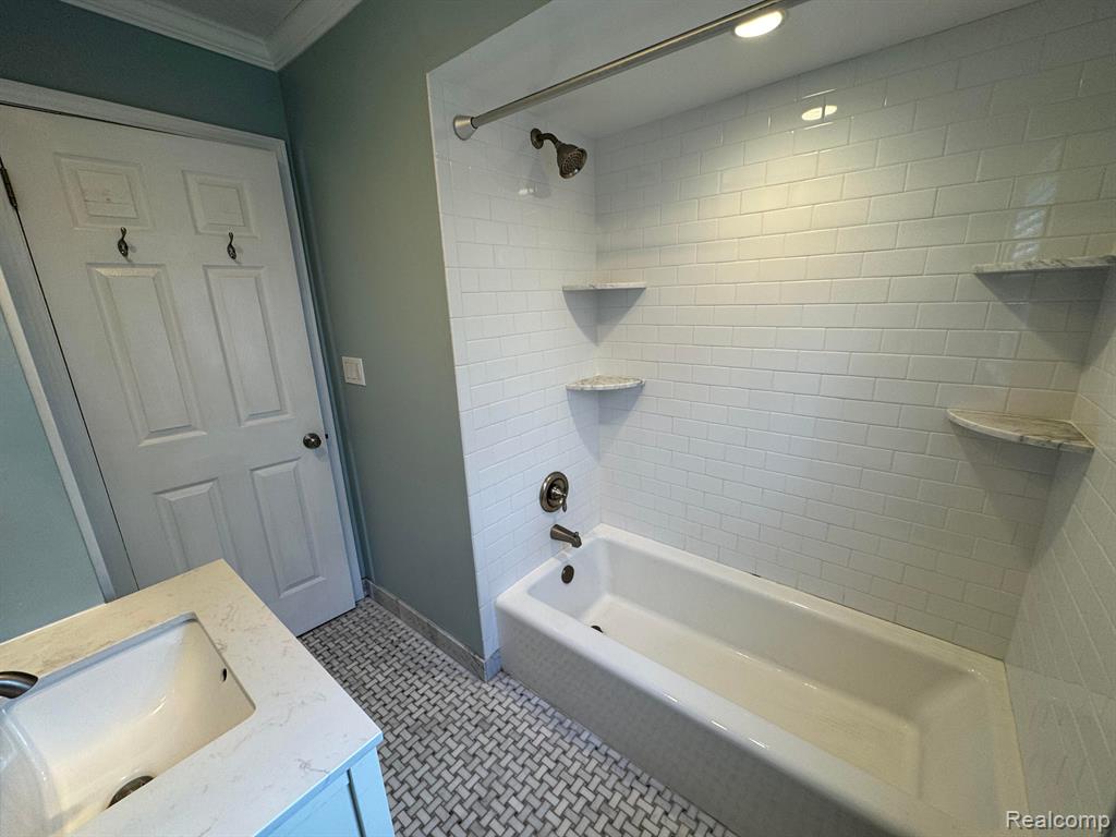 551 BIRD Avenue, Birmingham, MI 48009 — Photo 14