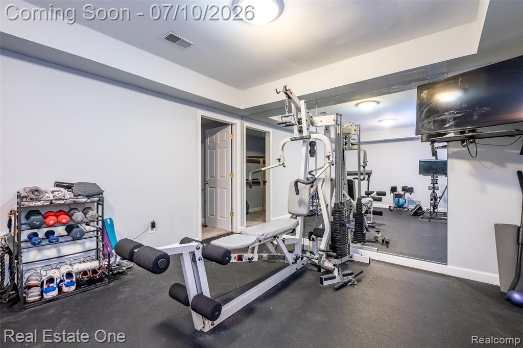 4488 Philip, Commerce Twp, MI 48382 — Photo 52