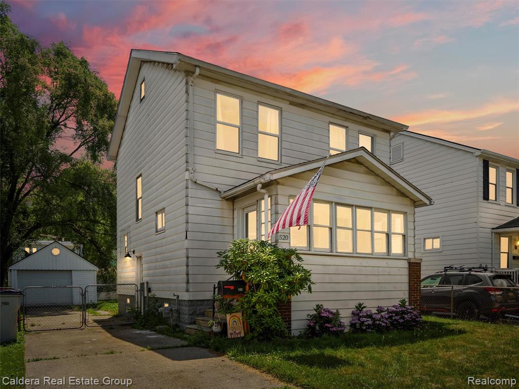 520 E Jarvis Avenue, Hazel Park, MI 48030 — front exterior