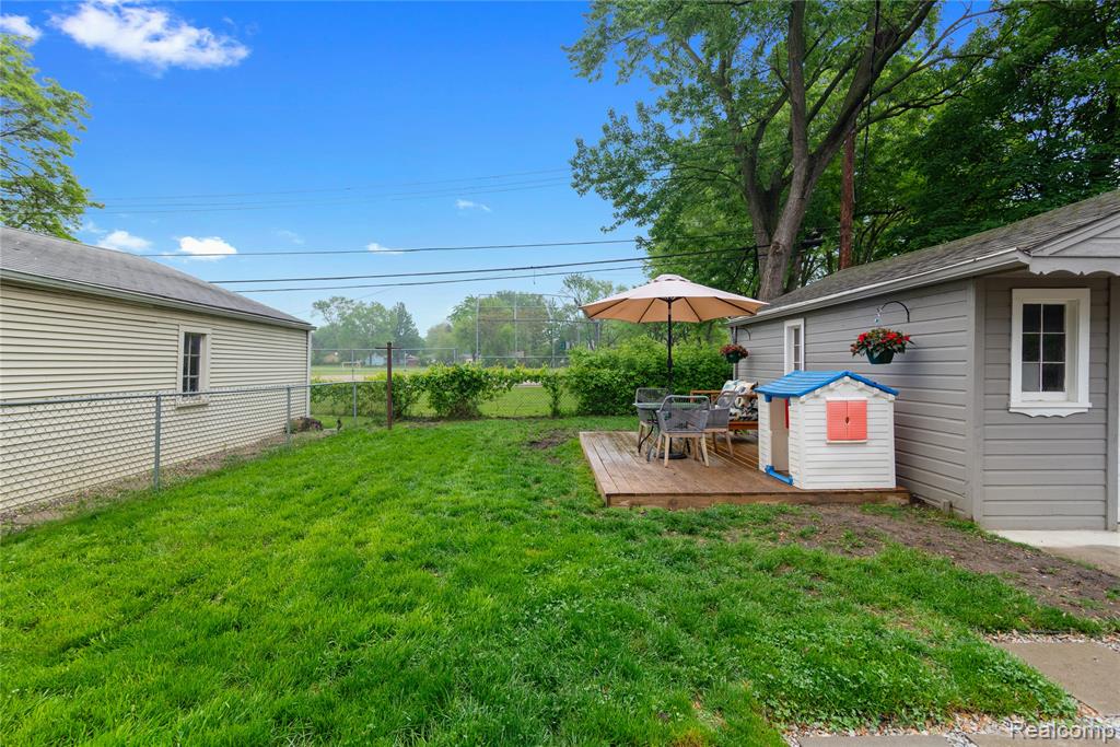 606 N Dorchester Avenue, Royal Oak, MI 48067 — Photo 34