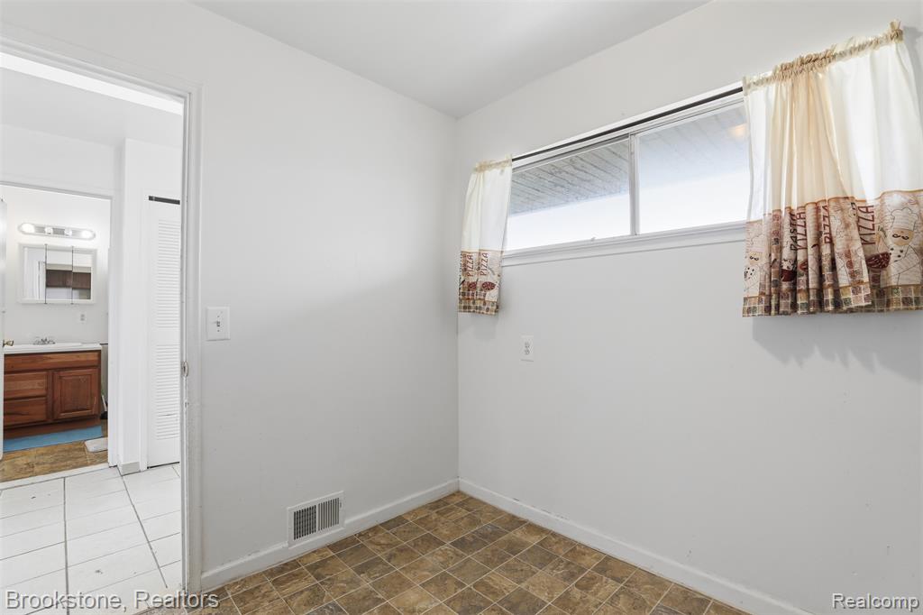 627 McDougall McDougall Street, 77, Detroit, MI 48207 — Photo 11