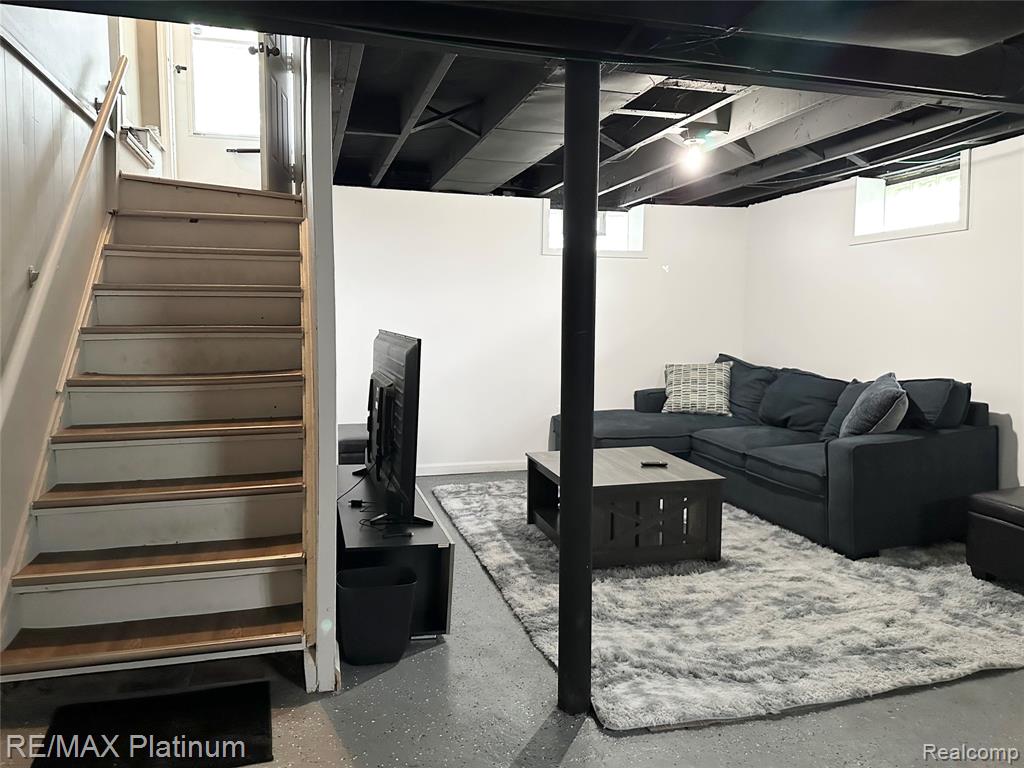 28417 Barton Street, Garden City, MI — Photo 15