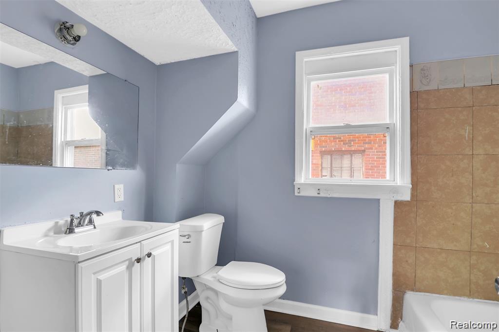 11894 Glenfield Street, Detroit, MI 48213 — Photo 9