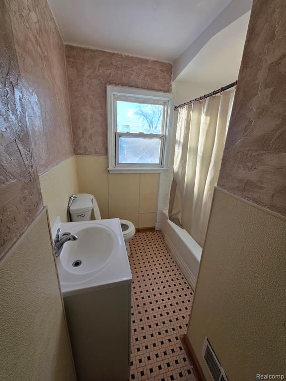 6409 Archdale Street, Detroit, MI 48228 — Photo 4