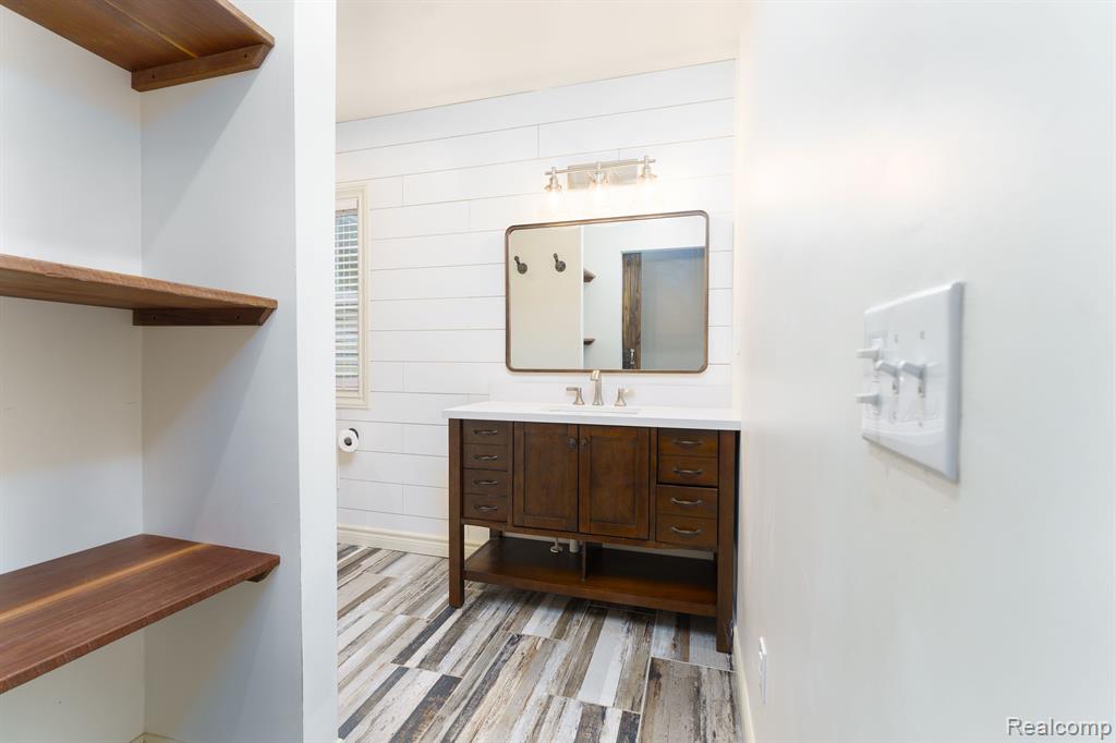 8953 OAK GROVE Road, Howell, MI 48855 — Photo 14